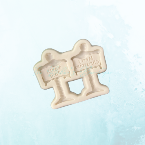 North Pole/Merry Christmas Signposts